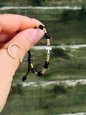 Small cross bracelet +24 simple beads 2.5mm - 14 K Gold