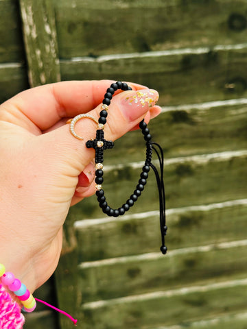 Cross bracelet +5 beads 4mm -14 ct gold