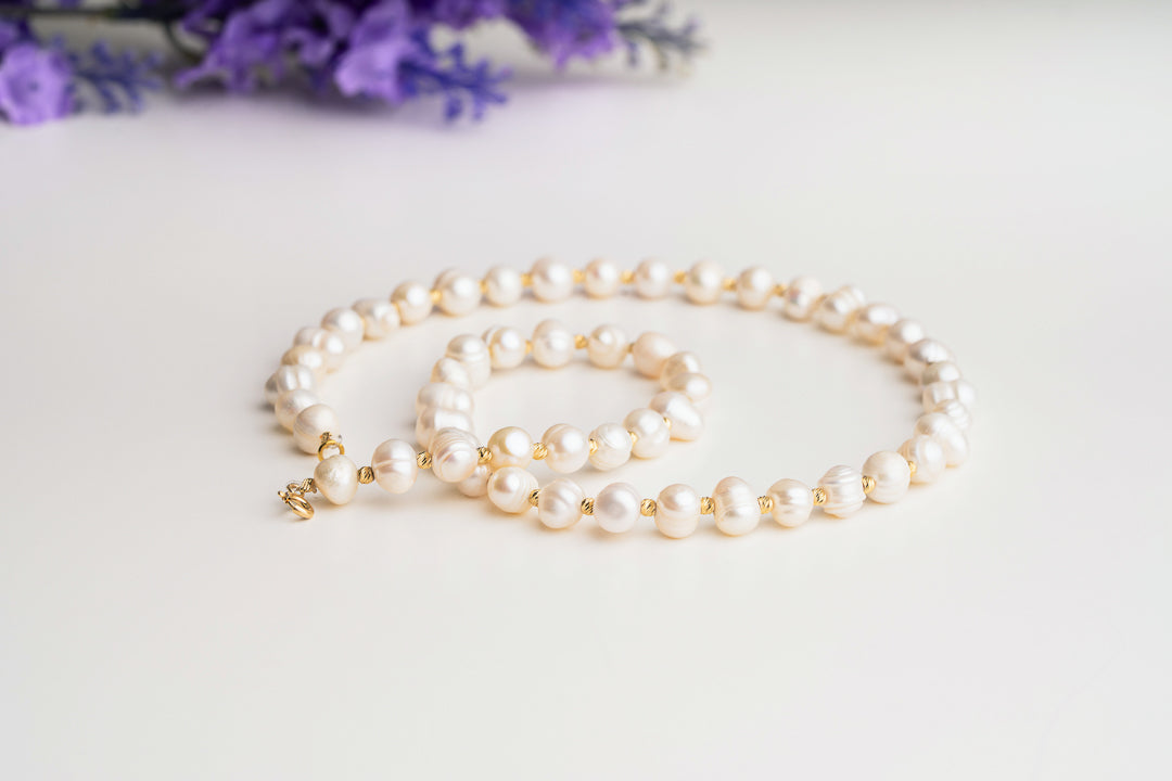 Natural Pearl Necklace  +53 Beads 2.mm - 14ct Gold