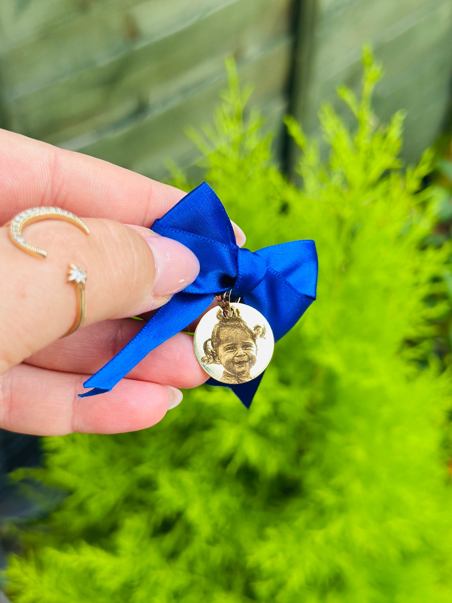 20mm engraved coin pendant for baptism - 14ct Gold