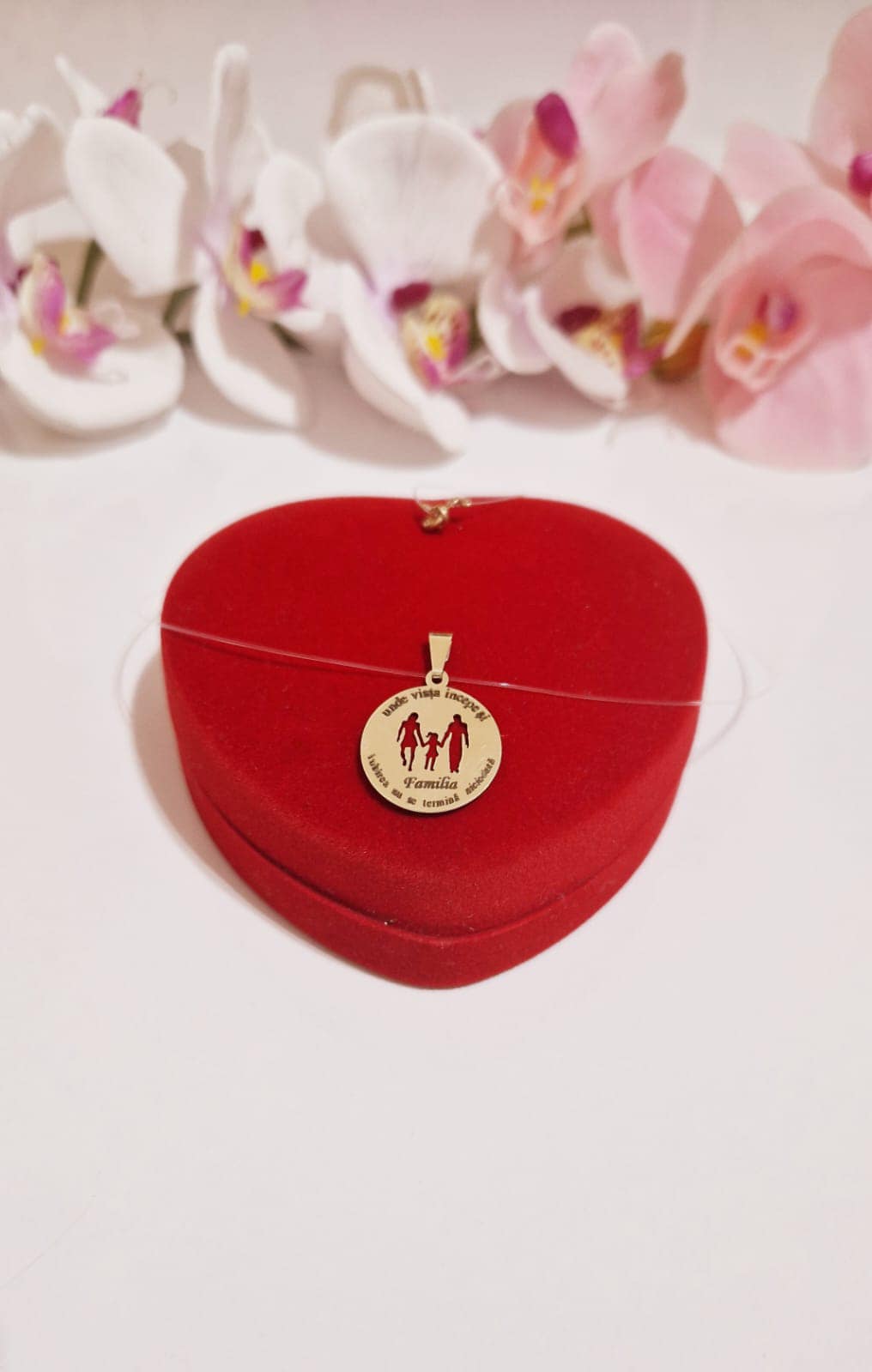 17mm Coin Necklaces Family - 14ct Gold