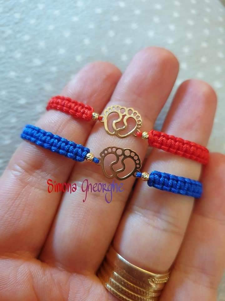 Little feet bracelet +2 beads 2.5mm - 14ct Gold