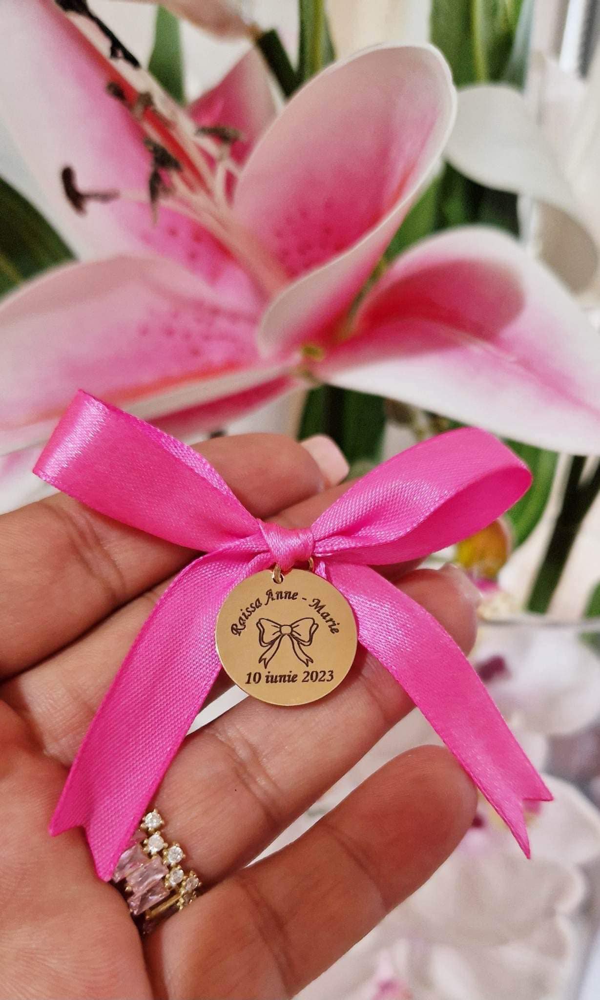 20mm engraved coin pendant for baptism - 14ct Gold