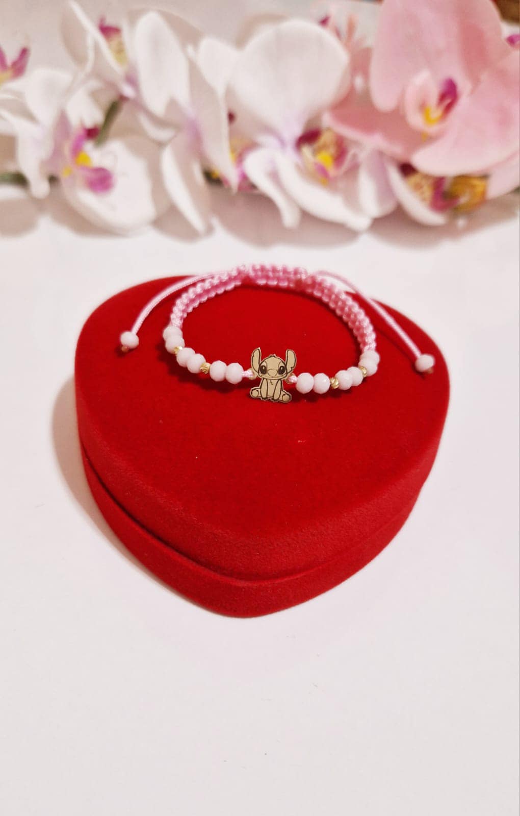Stitch bracelet +4 beads 2.5mm + colored beads