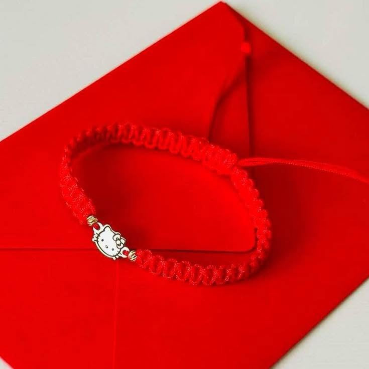 Hello Kitty bracelet +2 beads 2.5mm - 14ct Gold