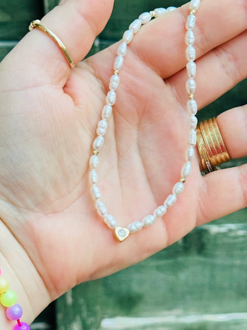 Natural pearl necklace heart + 10 beads 2.5mm -14 ct gold