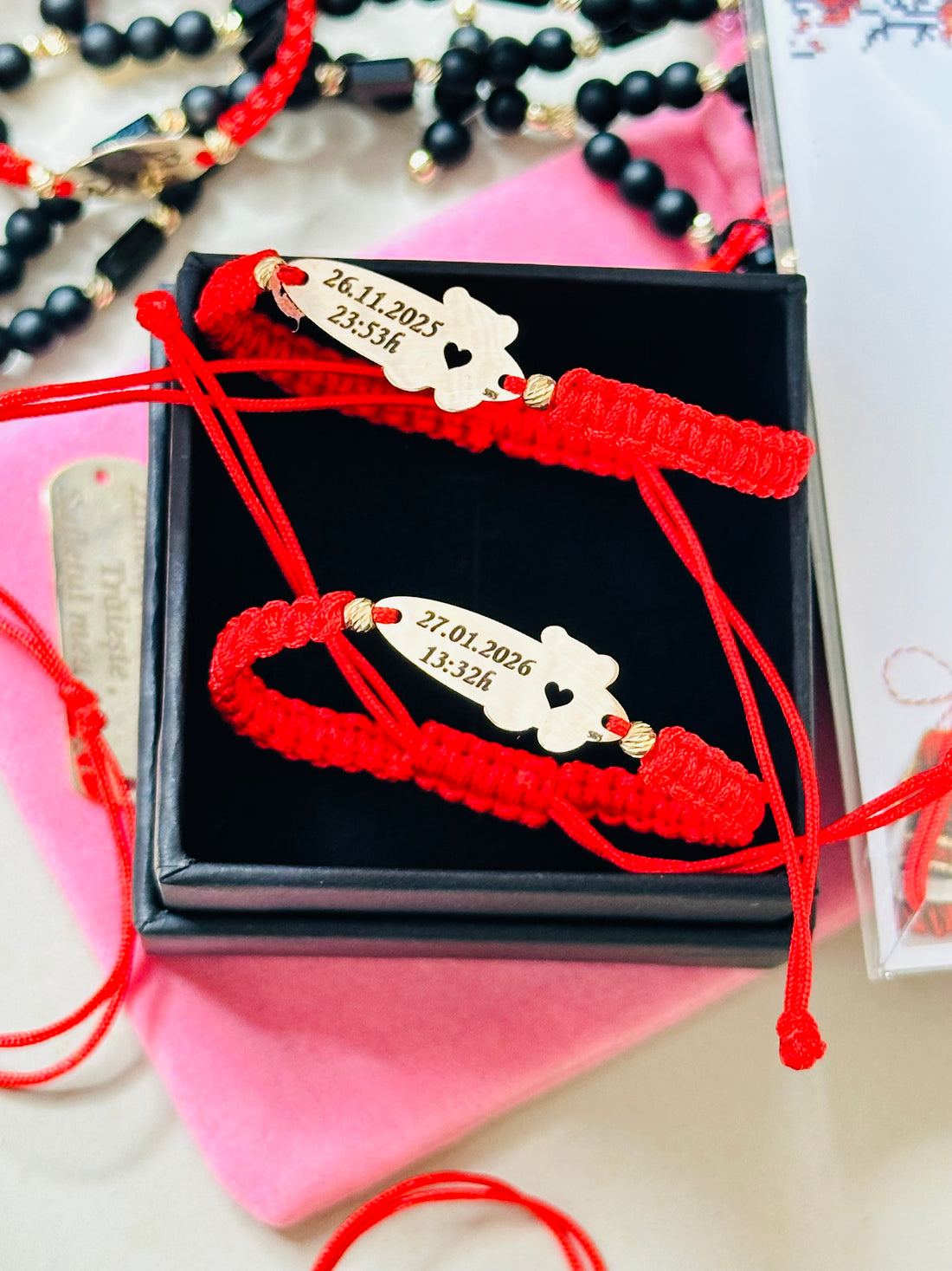 Teddy plate engraved + 2 beads 2.5mm - 14ct gold