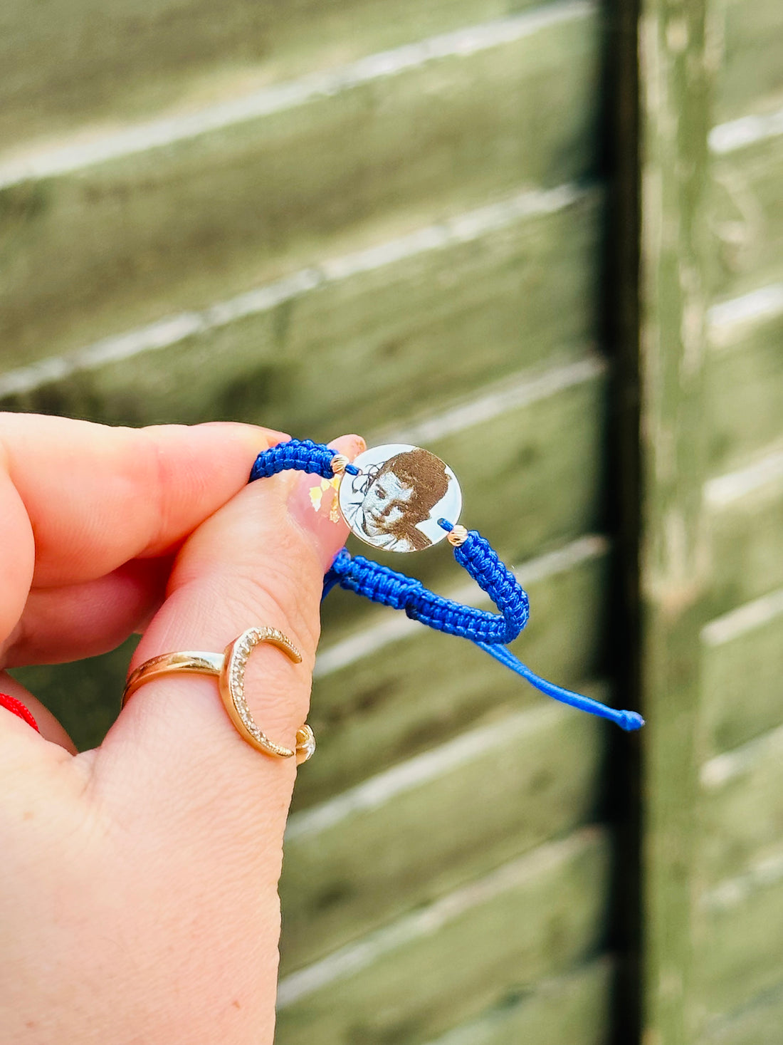 Photo-engraving on 15mm coin +2 beads 2.5mm - 14ct Gold